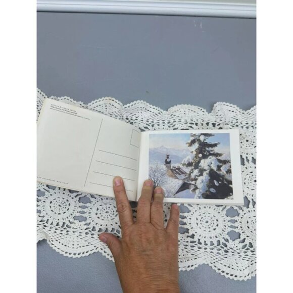 Christmas Postcard Book 30 Full-Color Cards To Keep Or Send - Picture 7 of 10